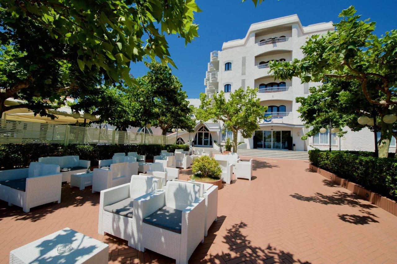 Bajamar Beach Hotel Formia Exterior photo