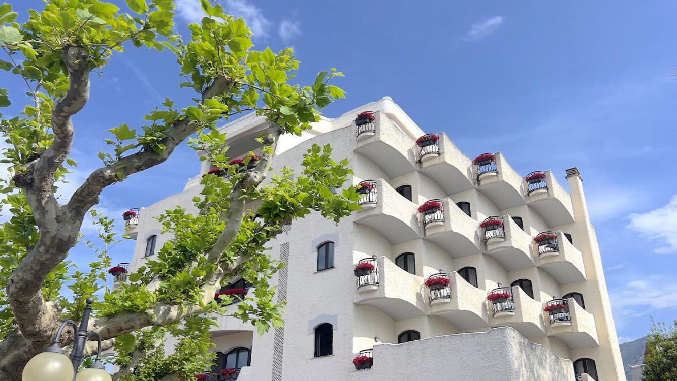 Bajamar Beach Hotel Formia Exterior photo